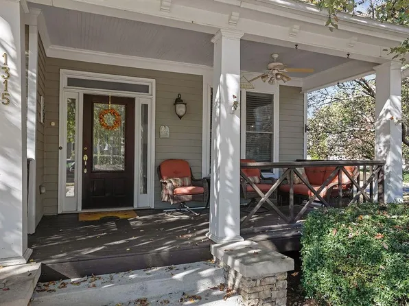 1315 Freedom Ln, Roswell, GA 30075