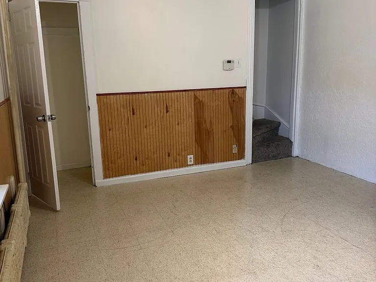 450 S 18th St — Photo 21