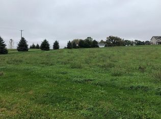 1326 River Bluff Rd SE, Mazeppa, MN 55956