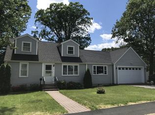 10 Manor Ave, Natick, MA 01760