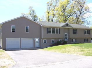 207 Langevin St, Chicopee, MA 01020