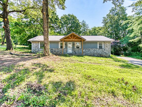 5th image of 124 Cumberland Dr