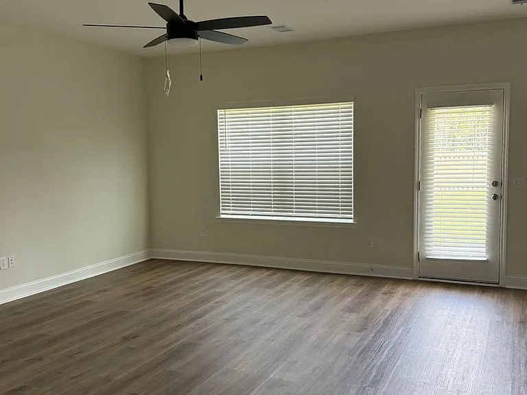 275 Boundary Hall Way — Photo 5