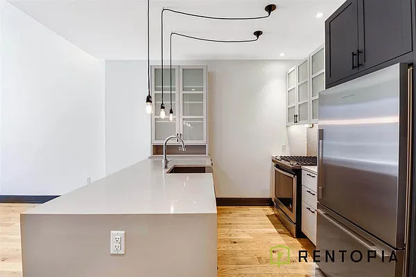 Rented by The KCI Group | media 50