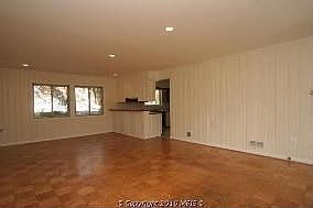 4th image of 4115 Everett St
