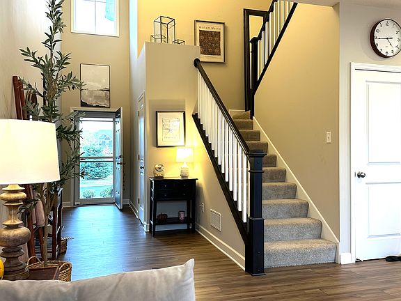 5th image of 4381 Corn Silk Ct