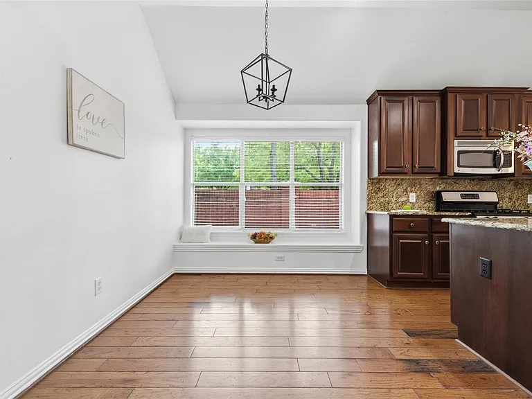 4303 Wellington Grove Ln — Photo 12