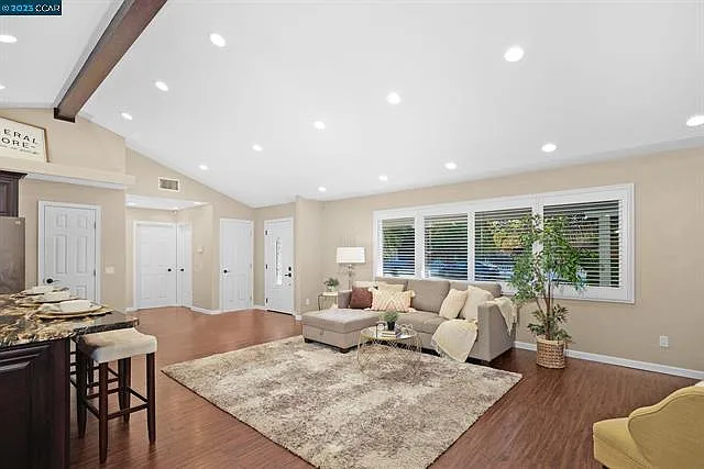 5315 Olive Dr — Photo 5