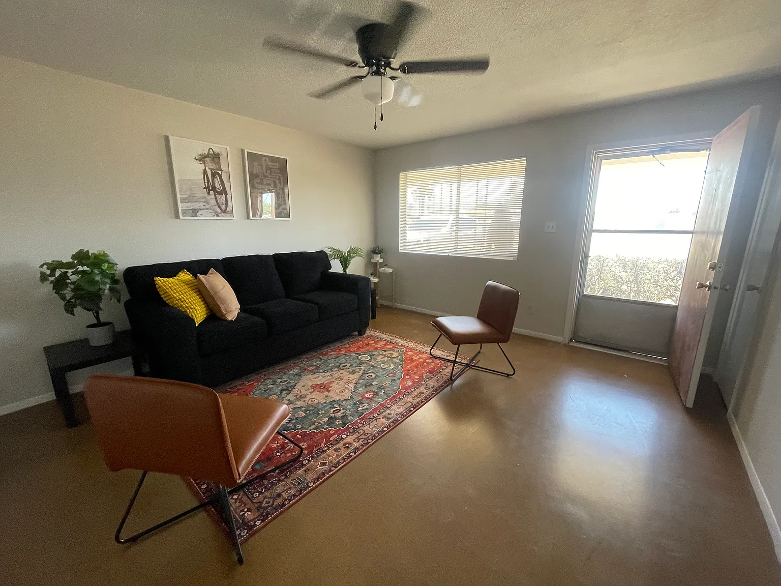 4 bed, 1606 sqft, $750 — Photo 3