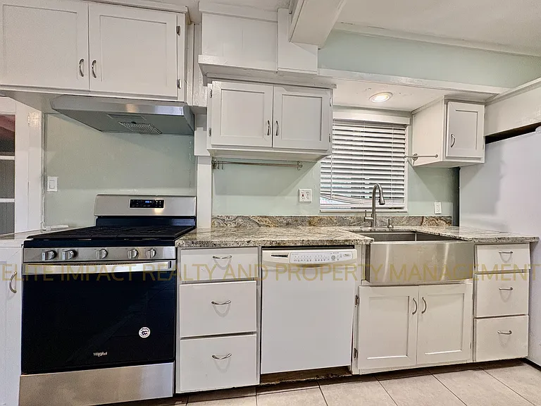 4740 E Melissa St — Photo 12