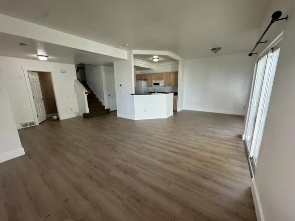 4856 W Stormy Meadow Dr, Herriman, UT 84096