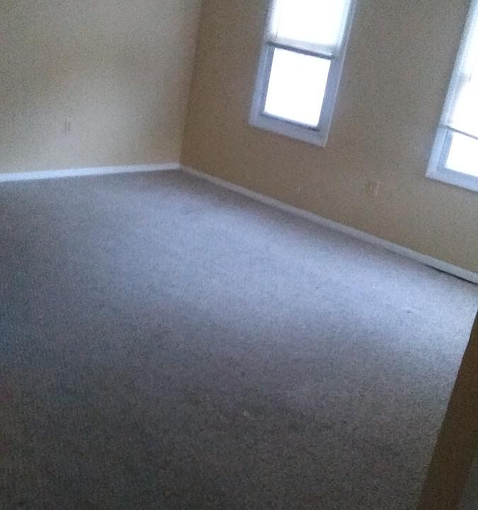 2nd image of 56 Cady St #Downstairs