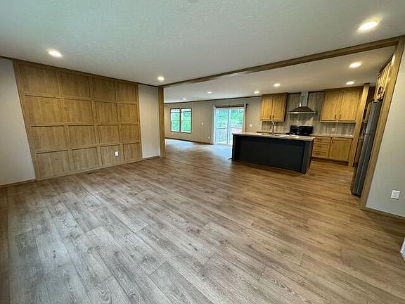 3rd image of 2966 Big Ridge Rd