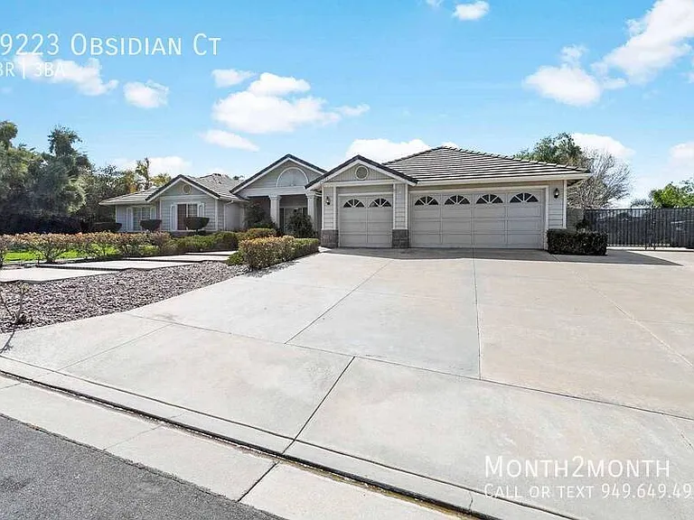 29223 Obsidian Ct — Photo 10