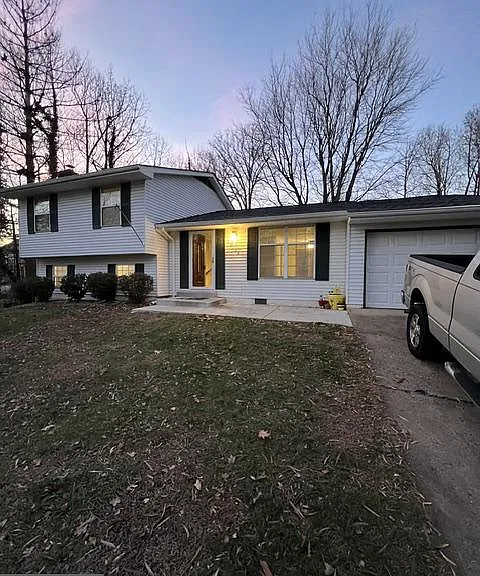 16124 Indus Dr — Photo 2
