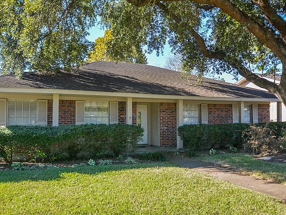 2nd image of 12027 Sela Ln