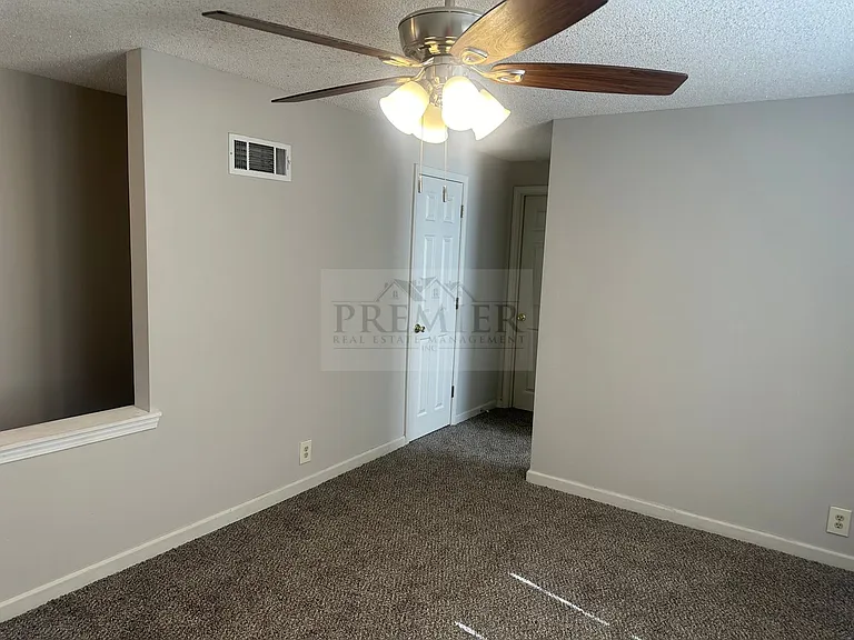6328 College Ave — Photo 18