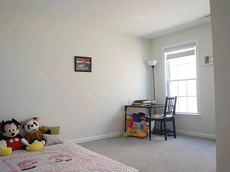 Skyhawk Cir — Photo 7