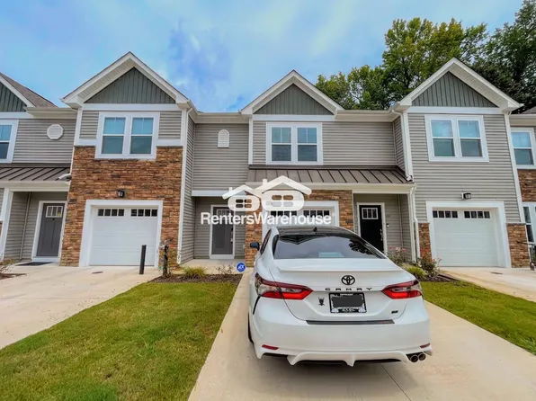 2023 Laycock Ln #103, Suffolk, VA 23435