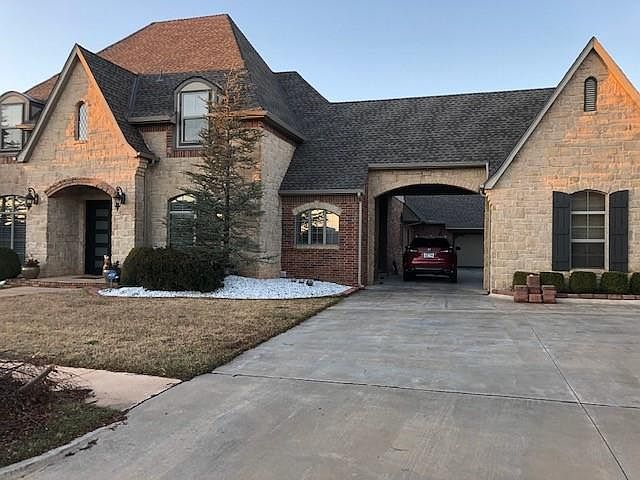 1st image of 9513 SW 35th Ter