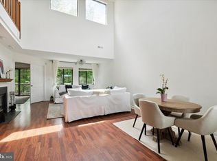 1203 Augusta Cir, Mount Laurel, NJ 08054