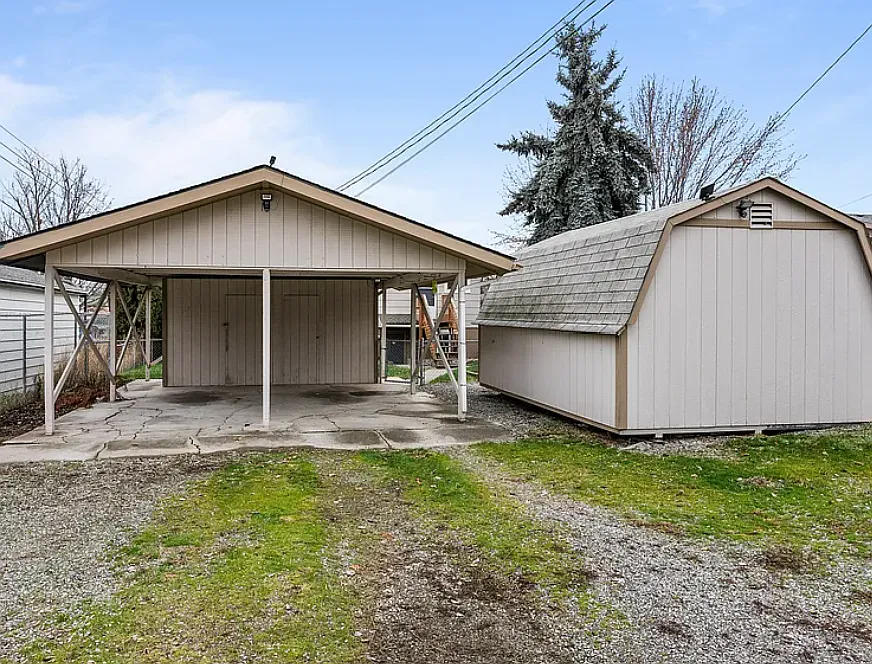 Building Photo - 2119 E Columbia Ave #2