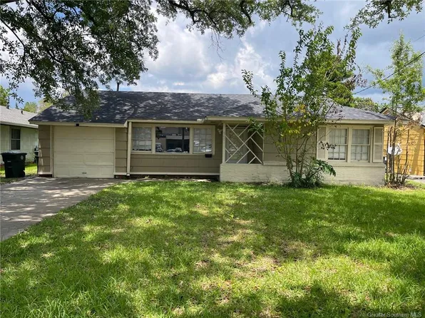 1609 18th St, Lake Charles, LA 70601