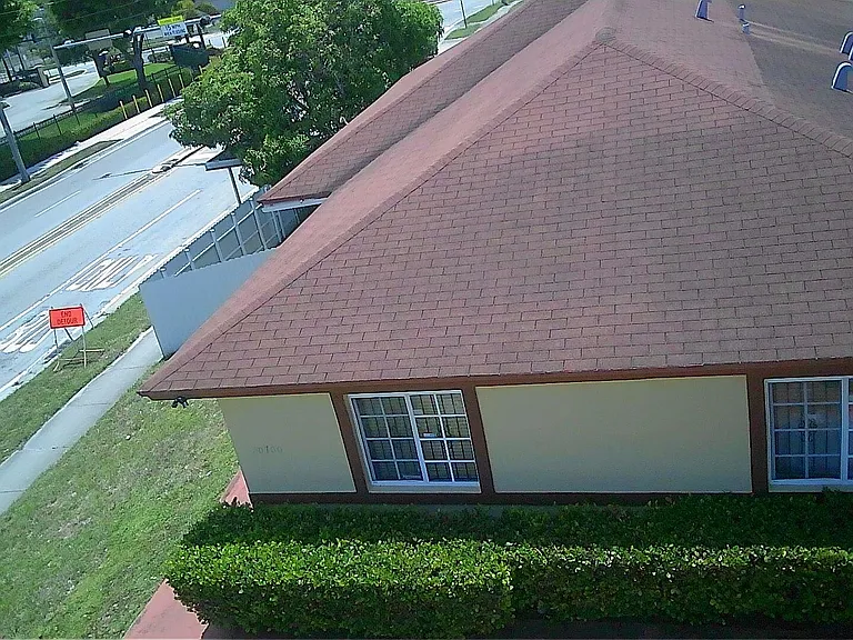 20700 NW 31st Ave — Photo 3