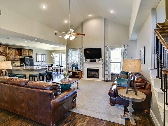 4th image of 5203 Runnymede Ct