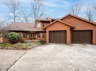 671 Poplar Woods Dr, Morgantown, WV