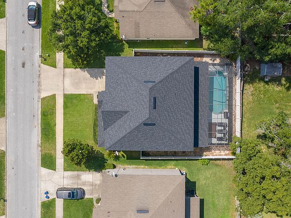 4th image of 2626 Kermit Ct