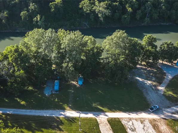 2 Gasconade Gtwy, Vienna, MO 65582