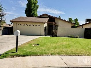 5601 Arbor Ct, Bakersfield, CA 93309