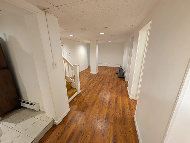 833 N Ogden St #1 — Photo 3