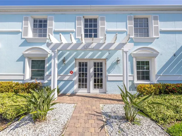 5072 Starfish Dr SE APT F, Saint Petersburg, FL 33705