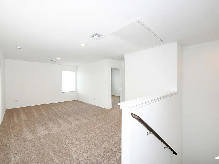 1059 Finesse Ln — Photo 26