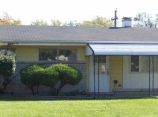 1373 Stanley Blvd, Calumet City, IL