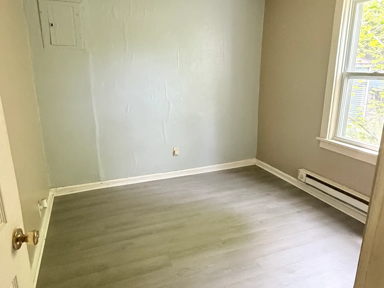 2 bed, $700 — Photo 3