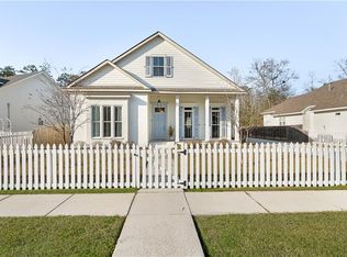 1569 Darlington St, Covington, LA 70433