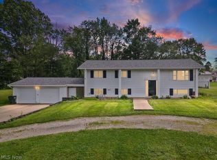 6410 Westmore St, Louisville, OH 44641