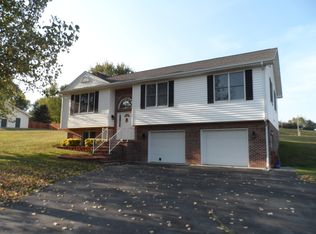 12281 Deerfield Ln, Glade Spring, VA 24340