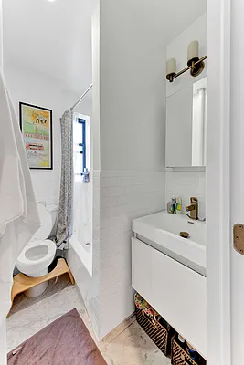 Rented by Blip LLC | media 33