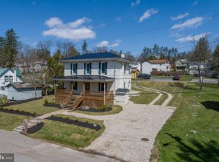 708 E Reese St, Oakland, MD