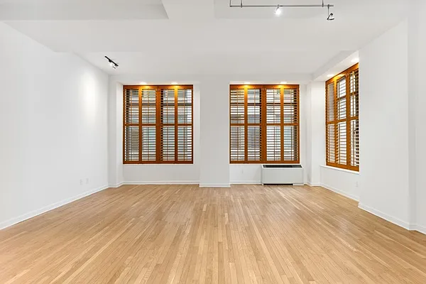 Rented by Corcoran | media 2