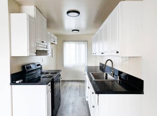 6220-1 Lemona Ave #6, Van Nuys, CA 91411