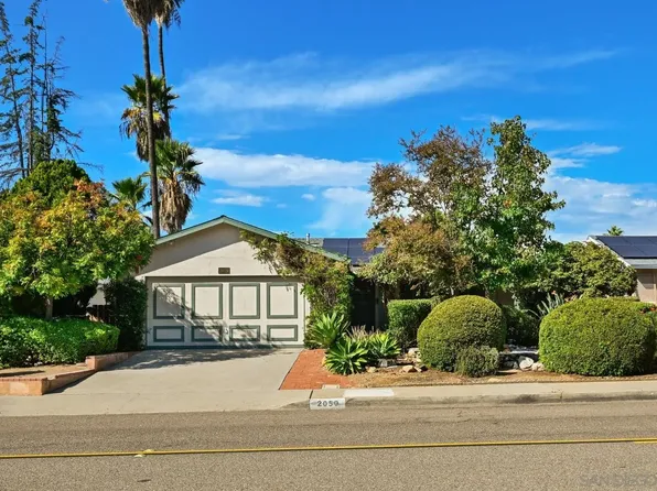 2050 Oak Hill Dr, Escondido, CA 92027