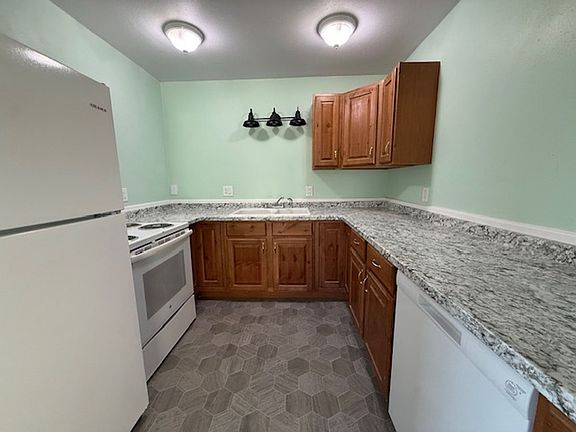 4th image of 4208 Stratford Rd NE
