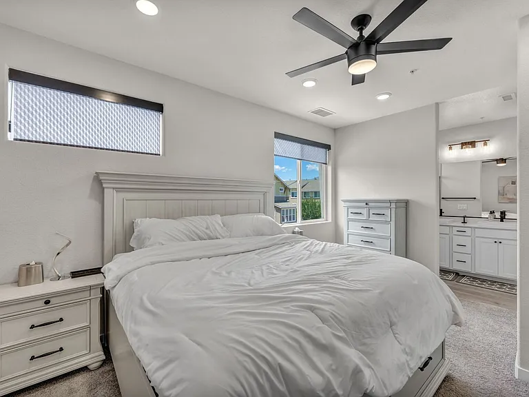 150 Rissone Ln #1 — Photo 36