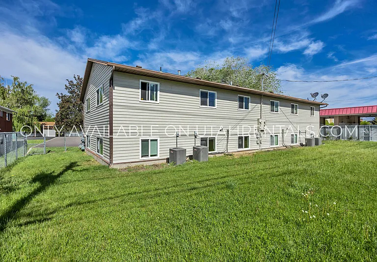 1535 S 450th St E — Photo 17