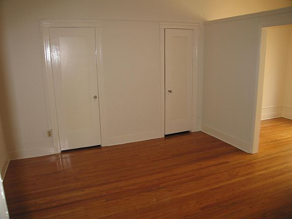 3rd image of 4457 W 2nd St